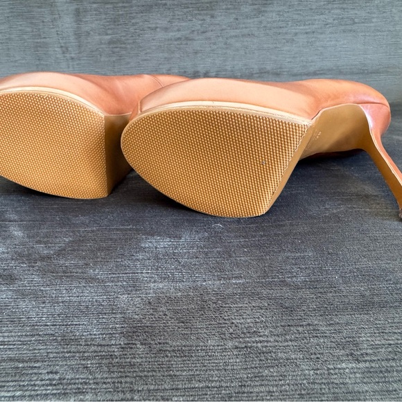 Yves Saint Laurent Tan High Heels - Picture 8 of 11